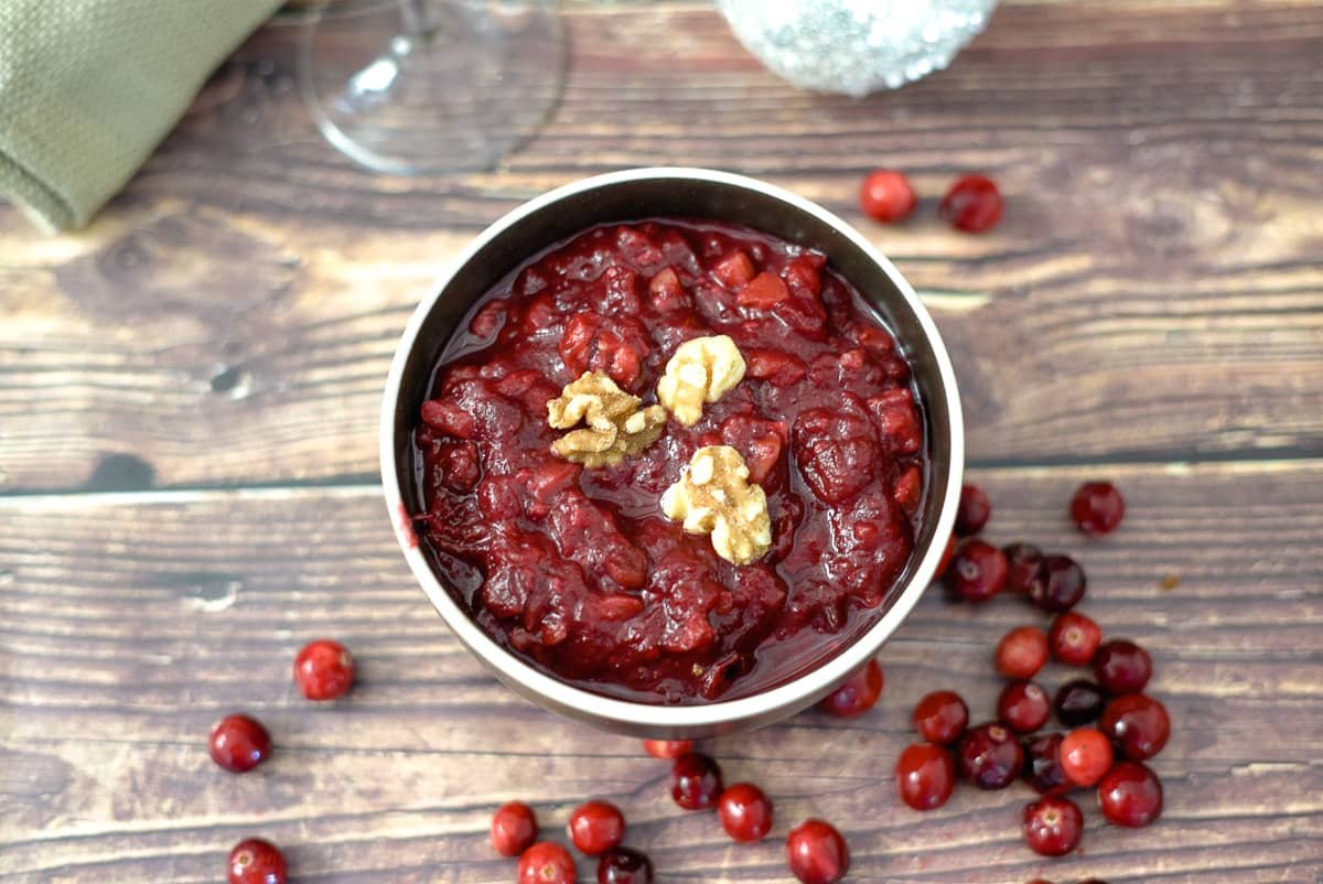 Low-Carb Cranberry Walnut Sauce