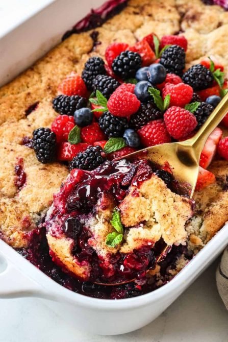 Summer Blackberry Cobbler