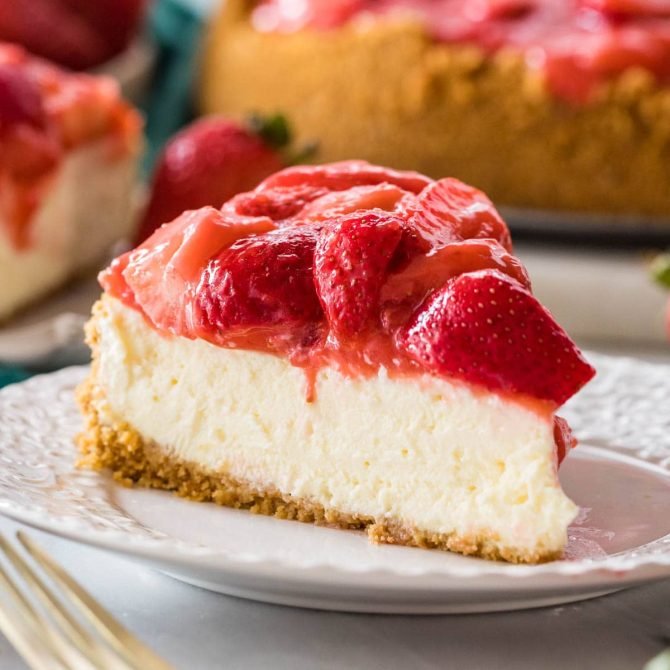 STRAWBERRY CHEESECAKE